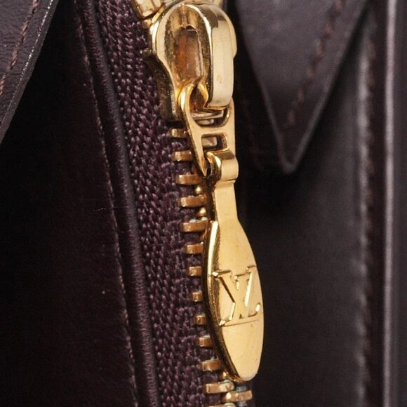 Louis Vuitton Amarante Monogram Vernis Sarah Wallet - Picture 4 of 9